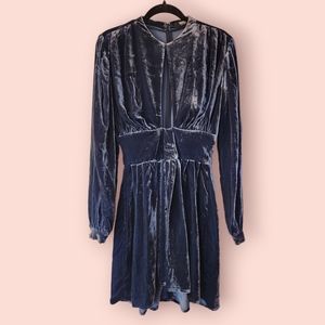 Saunder New York Blue Velvet Vest